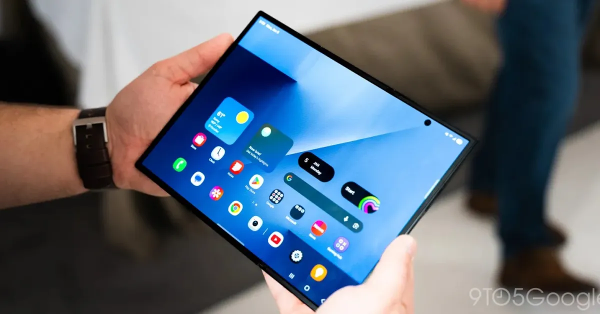 iPhone Fold'un kırışmasız ekranı büyük bir dönüm noktasına ulaşmak üzere